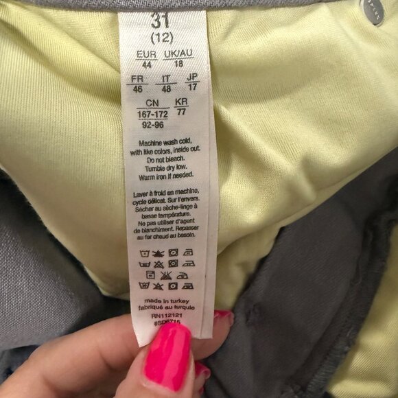 SPANX Slim-X Ankle Gray Jeans Size 31 NWT - Picture 5 of 9